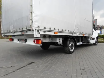 Renault Master skrzynia plandeka 10 palet 165KM 553225 - radio