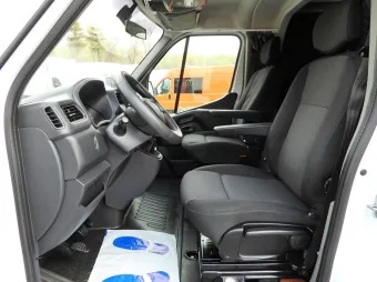 Renault Master skrzynia plandeka 10 palet 165KM 553225 - radio