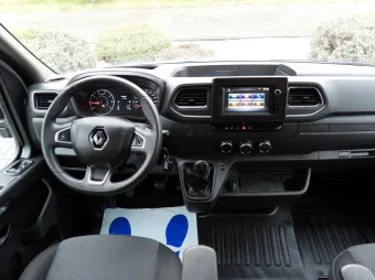 Renault Master skrzynia plandeka 8 palet 165KM 593824 - radio