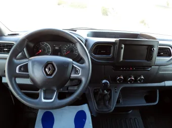 Renault Master skrzynia plandeka 9 palet 165KM 755969 - radio