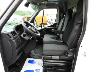 Renault Master skrzynia plandeka 10 palet 165KM 798855 - radio