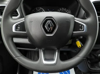 Renault Master skrzynia plandeka 10 palet 165KM 799364 - radio