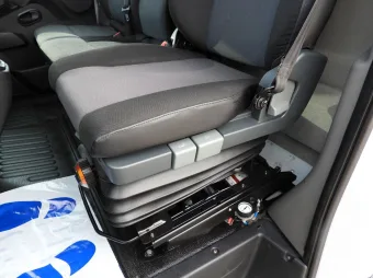Renault Master skrzynia plandeka 10 palet 165KM 931698 - radio