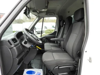 Renault Master skrzynia plandeka 10 palet 165KM 931699 - radio