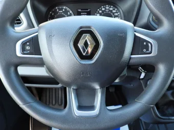 Renault Master skrzynia plandeka 10 palet 165KM 958918 - radio