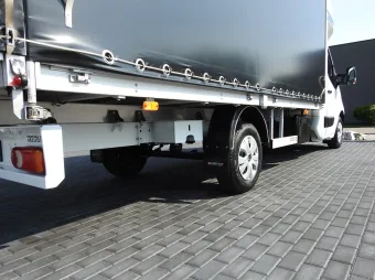 Renault Master skrzynia plandeka 8 palet 170KM 613631 - rama