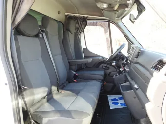 Renault Master skrzynia plandeka 10 palet 165KM 045764 - schowki