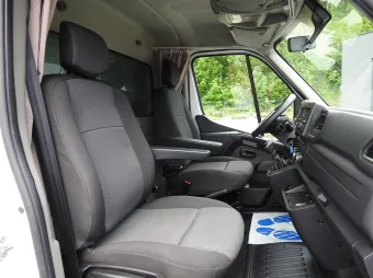 Renault Master skrzynia plandeka 10 palet 165KM 106876 - schowki