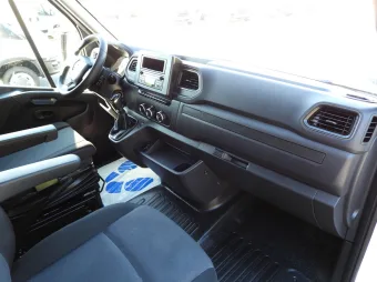 Renault Master skrzynia plandeka 10 palet 165KM 414028 - schowki