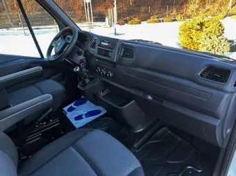 Renault Master skrzynia plandeka 9 palet 165KM 541688 - schowki