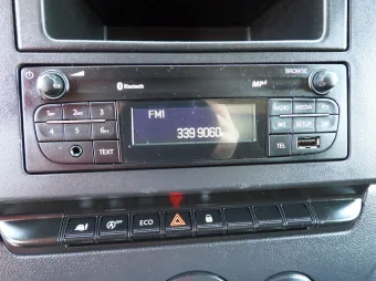 Renault Master skrzynia plandeka 10 palet 165KM 541728 - schowki