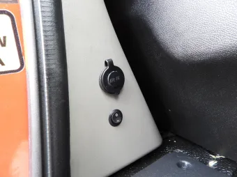 Renault Master skrzynia plandeka 10 palet 165KM 583427 - schowki