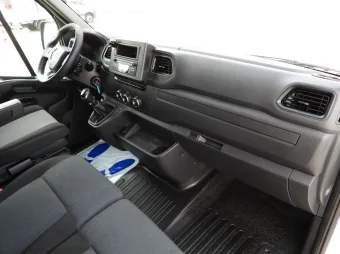Renault Master skrzynia plandeka 10 palet 165KM 931698 - schowki