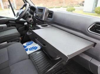 Renault Master skrzynia plandeka 10 palet 165KM 993955 - schowki