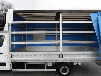 Renault Master skrzynia plandeka 10 palet 165KM 104473 - siedzenia