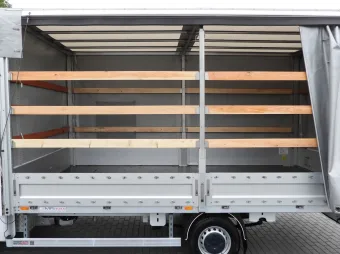 Renault Master skrzynia plandeka 10 palet 165KM 546804 - siedzenia