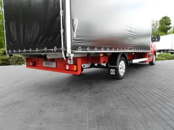 Renault Master skrzynia plandeka 10 palet 165KM 583427 - siedzenia