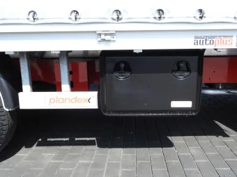 Renault Master skrzynia plandeka 8 palet 165KM 754052 - siedzenia