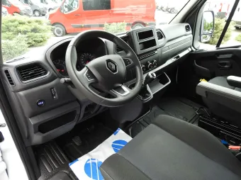 Renault Master skrzynia plandeka 10 palet 165KM 363110 - srodek