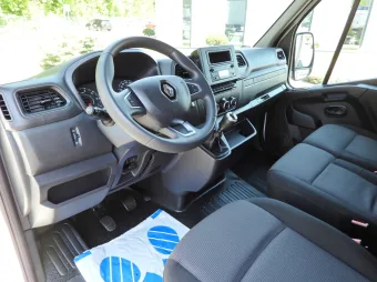 Renault Master skrzynia plandeka 10 palet 165KM 541728 - srodek