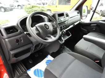Renault Master skrzynia plandeka 10 palet 165KM 583427 - srodek