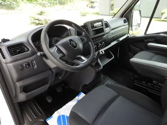 Renault Master skrzynia plandeka 10 palet 165KM 583857 - srodek