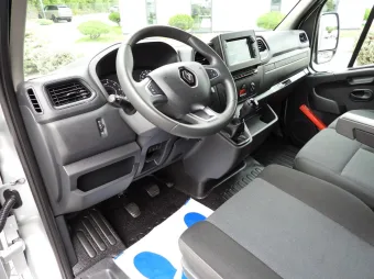 Renault Master skrzynia plandeka 10 palet 165KM 593853 - srodek