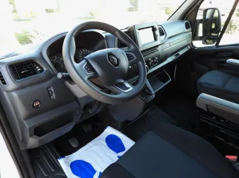 Renault Master skrzynia plandeka 9 palet 165KM 755969 - srodek