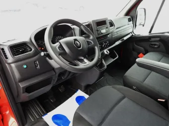 Renault Master skrzynia plandeka 10 palet 165KM 756960 - srodek