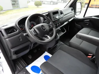 Renault Master skrzynia plandeka 10 palet 165KM 798766 - srodek