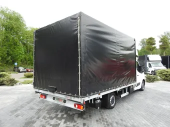 Renault Master skrzynia plandeka 10 palet 165KM 363110 - tyl