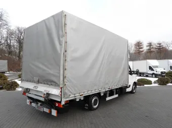 Renault Master skrzynia plandeka 10 palet 165KM 425023 - tyl