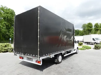 Renault Master skrzynia plandeka 10 palet 165KM 430274 - tyl