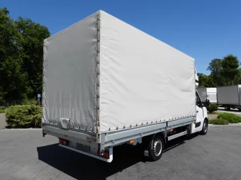 Renault Master skrzynia plandeka 10 palet 165KM 634441 - tyl