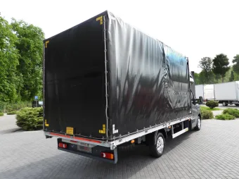 Renault Master skrzynia plandeka 10 palet 165KM 755733 - tyl