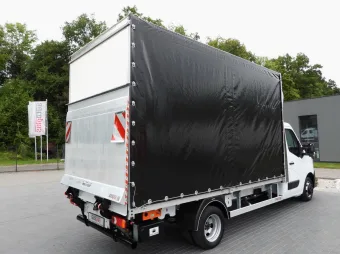 Renault Master skrzynia plandeka 8 palet 145KM 011816 - tyl zabudowy
