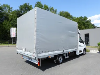 Renault Master skrzynia plandeka 10 palet 170KM 081555 - tyl zabudowy