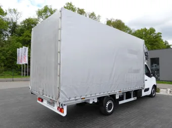 Renault Master skrzynia plandeka 10 palet 165KM 128523 - tyl zabudowy