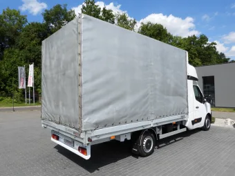 Renault Master skrzynia plandeka 8 palet 165KM 414173 - tyl zabudowy