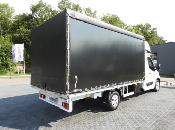 Renault Master skrzynia plandeka 8 palet 170KM 613631 - tyl zabudowy