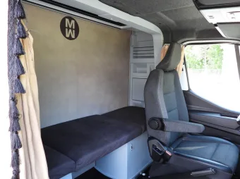 Renault Master skrzynia plandeka 10 palet 170KM 081555 - widok