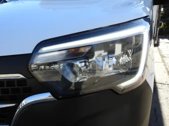 Renault Master skrzynia plandeka 10 palet 165KM 088722 - widok