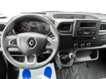 Renault Master skrzynia plandeka 9 palet 165KM 363881 - wnetrze