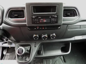 Renault Master skrzynia plandeka 10 palet 165KM 546804 - wnetrze
