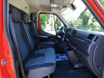 Renault Master skrzynia plandeka 10 palet 165KM 561027 - wnetrze