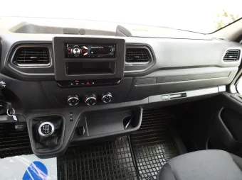 Renault Master skrzynia plandeka 10 palet 165KM 583857 - wnetrze