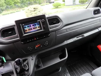 Renault Master skrzynia plandeka 10 palet 165KM 593853 - wnetrze