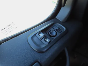 Renault Master skrzynia plandeka 10 palet 165KM 634441 - wnetrze