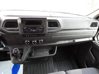 Renault Master skrzynia plandeka 10 palet 165KM 931698 - wnetrze