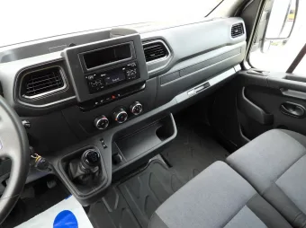 Renault Master skrzynia plandeka 10 palet 165KM 940813 - wnetrze